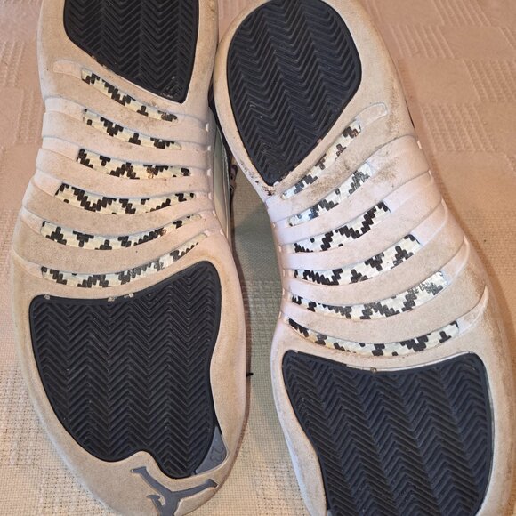 Air Jordan 12 Indigo (130690-404) - Men's sz 13 - Picture 4 of 7